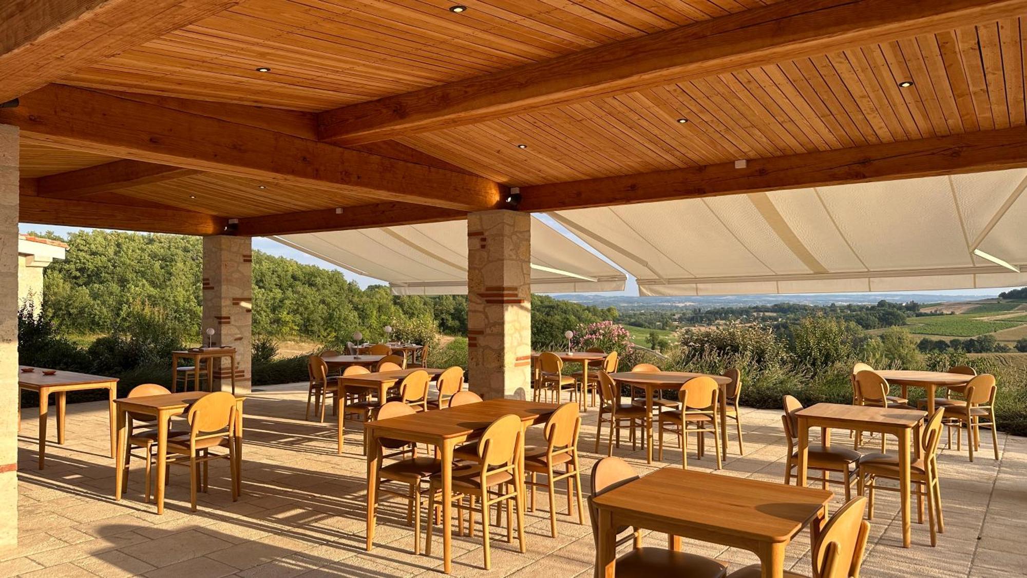 Chateau Lecusse - La Grande Roche - Hotel, Spa, Boutique & Restaurant Broze Экстерьер фото